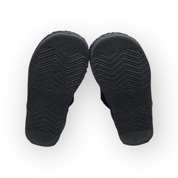 new Fab Kids ❁ JustFab FabKids Glitter Fuzzy Ugg Boot Boots ❁ Black ❁ 7 Toddler - Picture 10 of 16